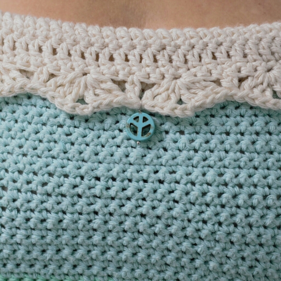 Hand Crafted Hand Crochet Boho Coastal Seafoam Green Off Shoulder Crop Top M - Picture 3 of 11